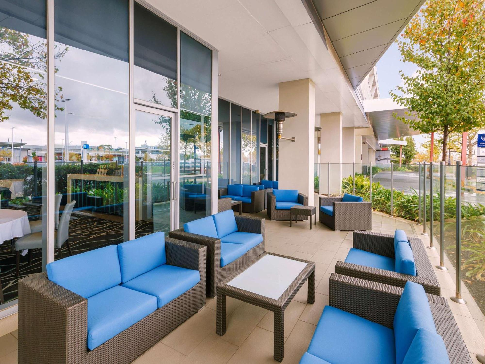 Mercure Melbourne Caroline Springs Exterior photo